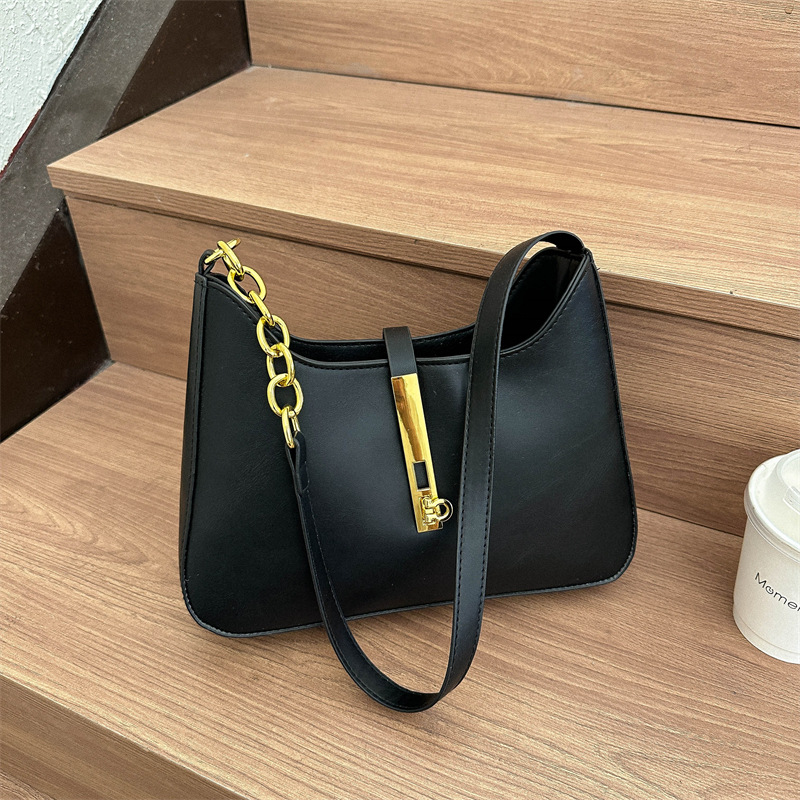 Shoulder Bag Image 8