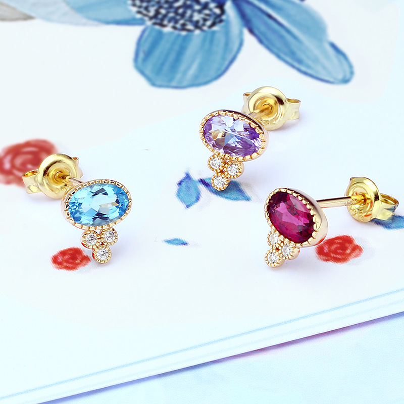 Vintage Earrings Light Purple