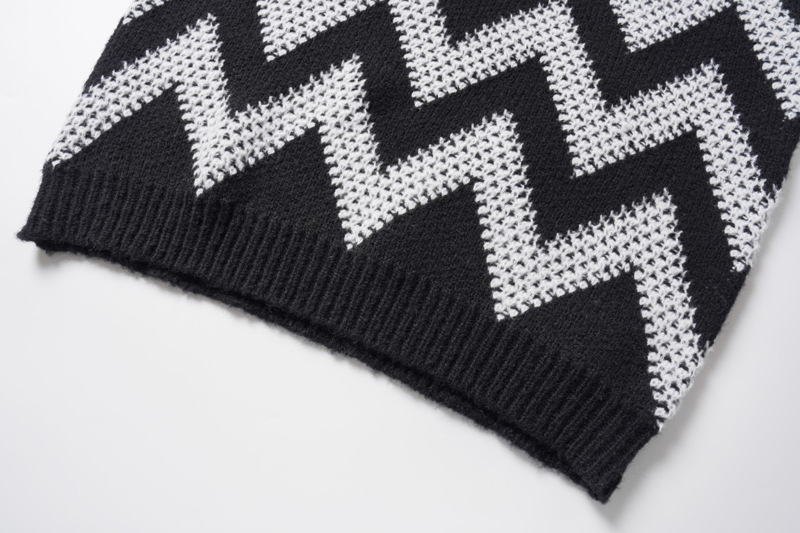 Sweater Image 16