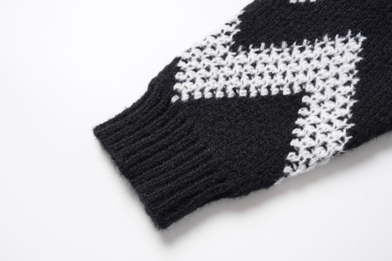 Sweater Image 13