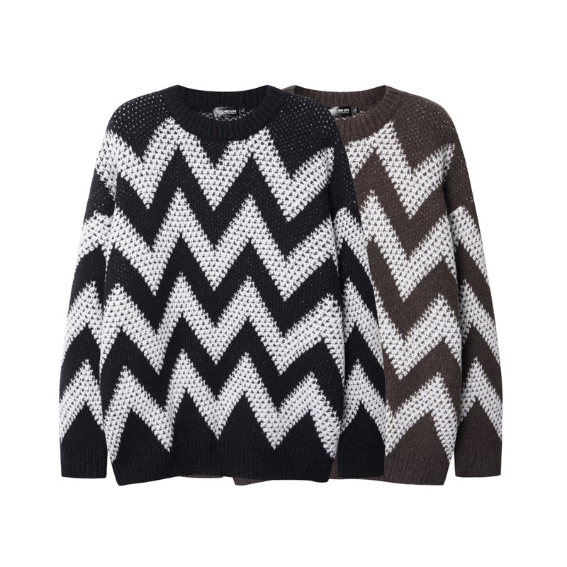 Sweater Image 7
