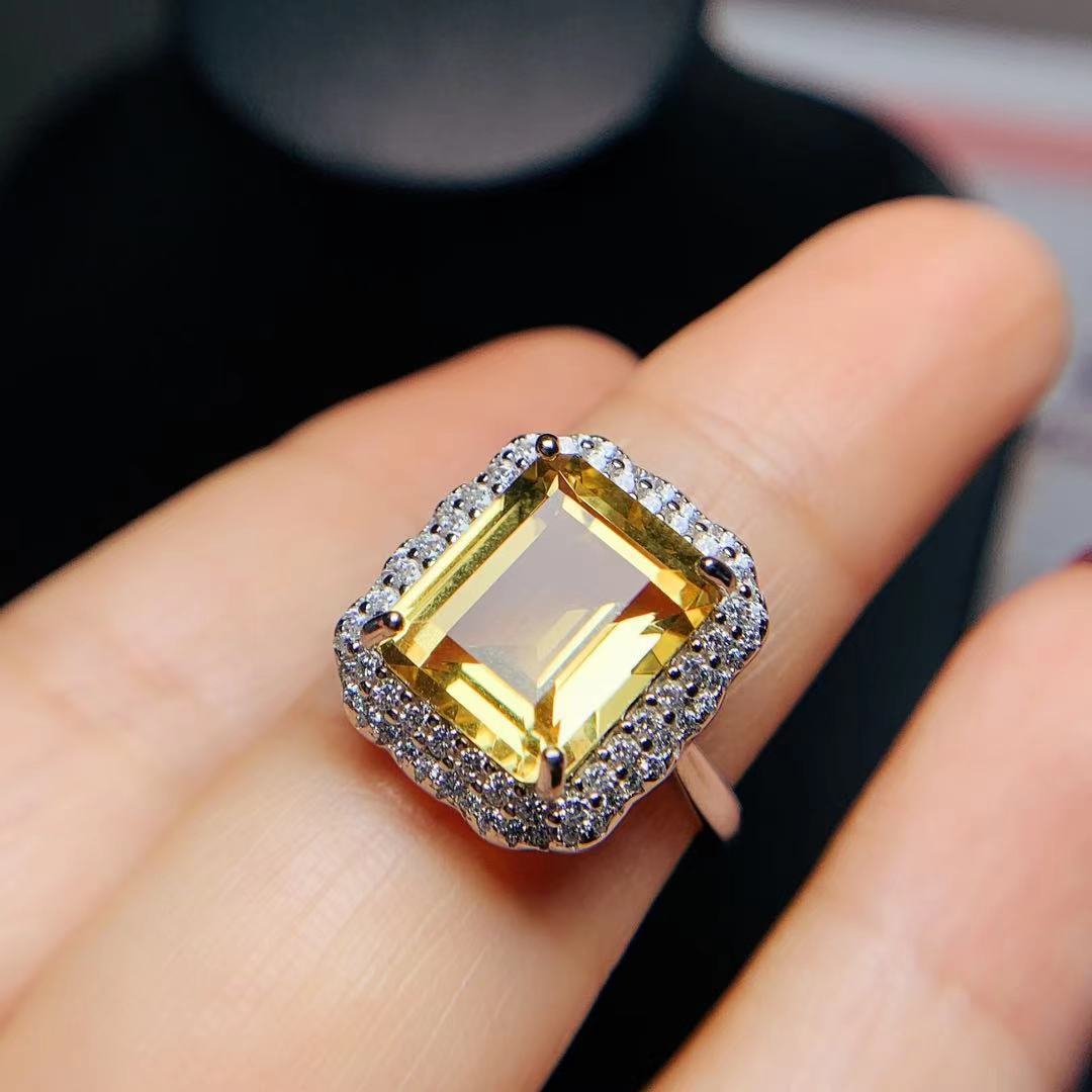 Citrine Rose Gold Ring Image 4