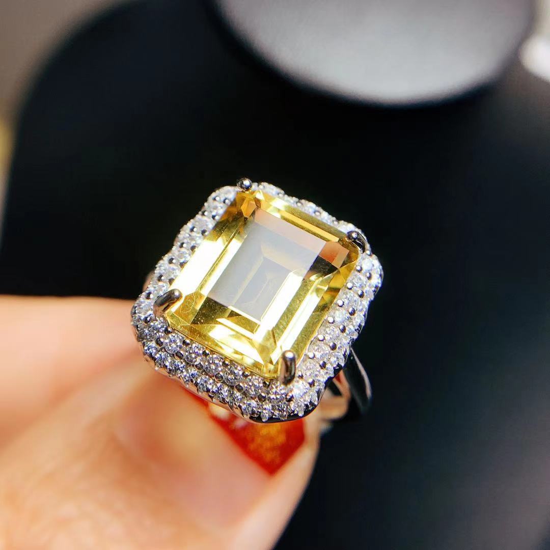 Citrine Rose Gold Ring Image 3