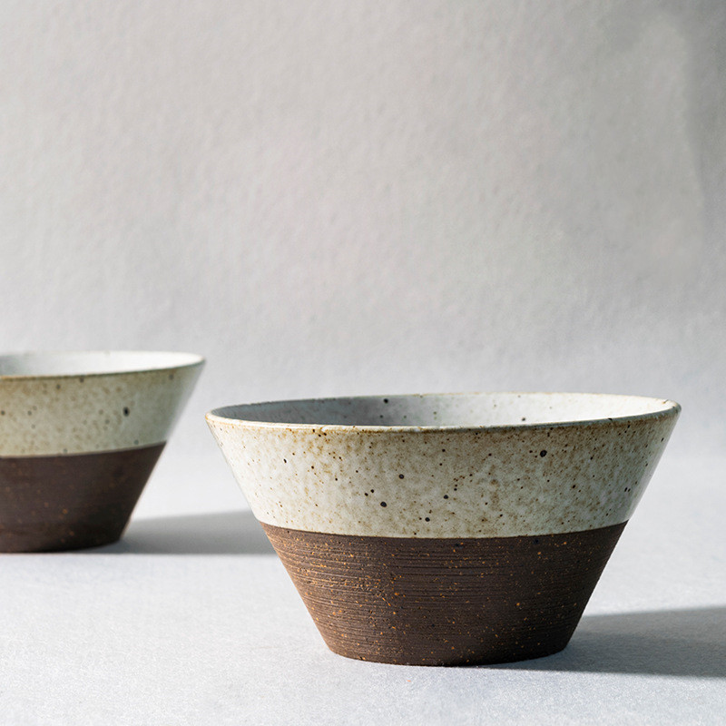 Elegant serving bowl