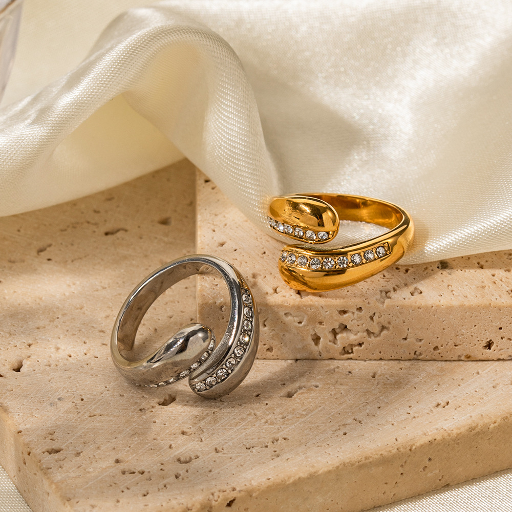 Single Circle 18K Gold Zircon Water Drops Ring 3