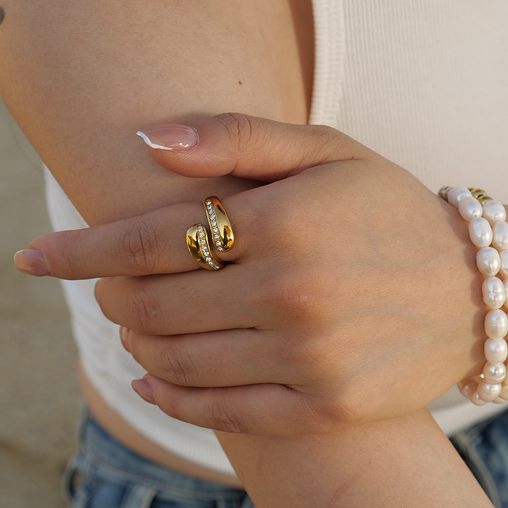 Single Circle 18K Gold Zircon Water Drops Ring 5