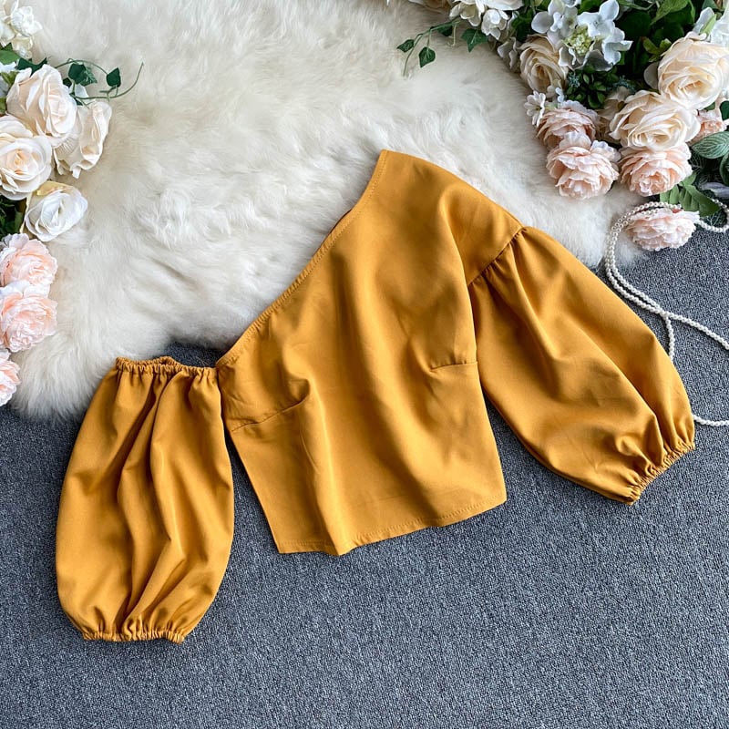 Oblique Collar Top 16