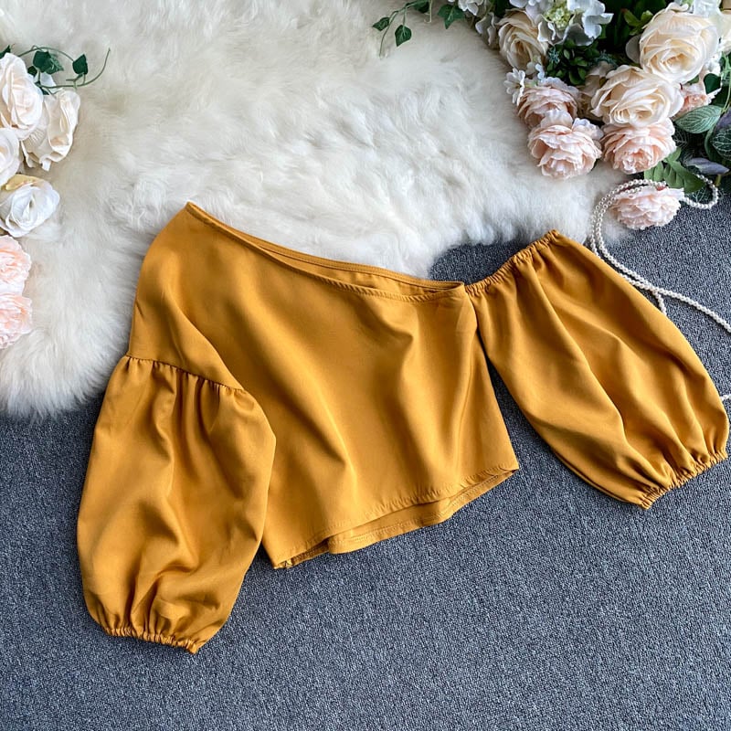 Oblique Collar Top 21