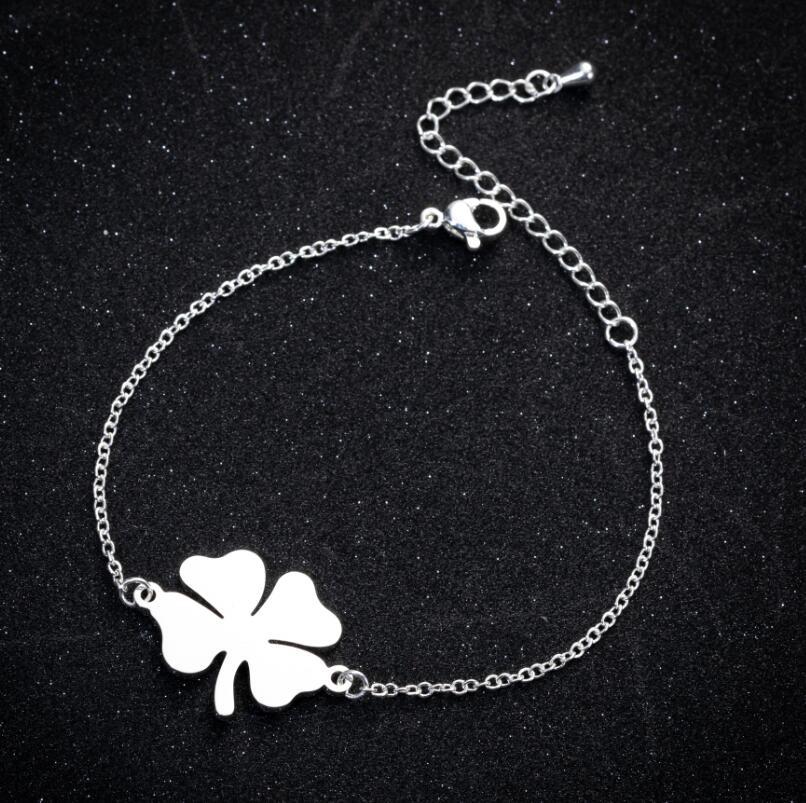 Couple Fashion New Leaves Hand Jewelry 3