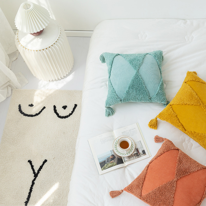 Cushion Cover Image 4