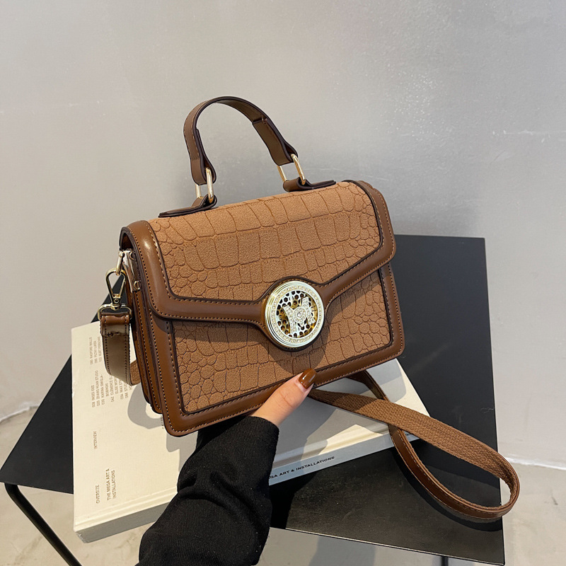 Small Square Bag Details 1