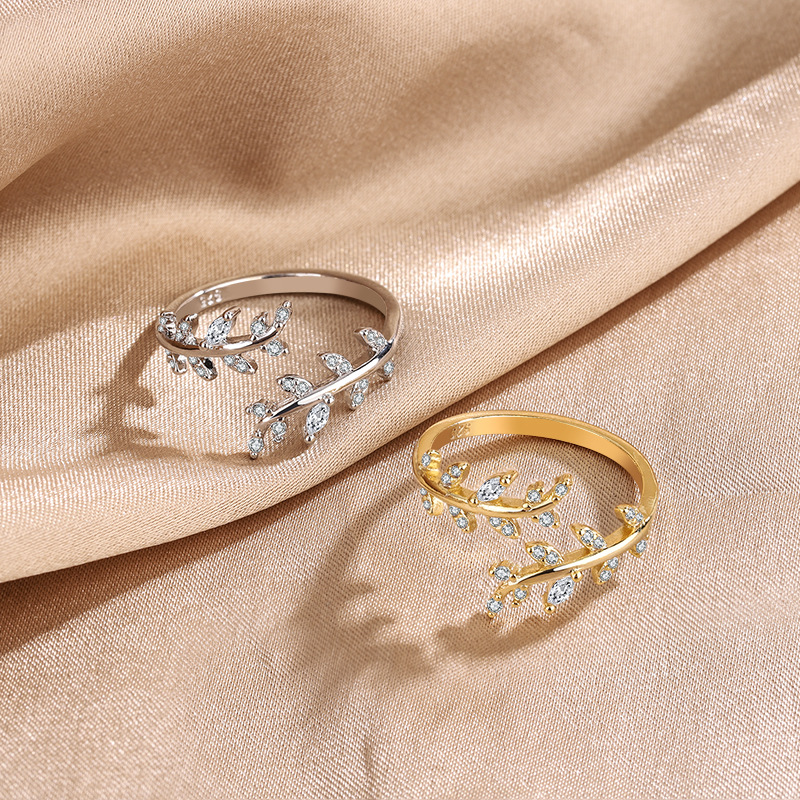 Fashion Refined Rhinestone Leaves Twigs Ring 1