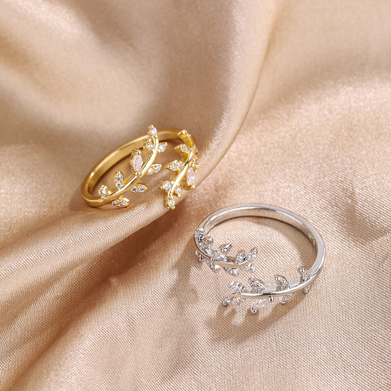 Fashion Refined Rhinestone Leaves Twigs Ring 4