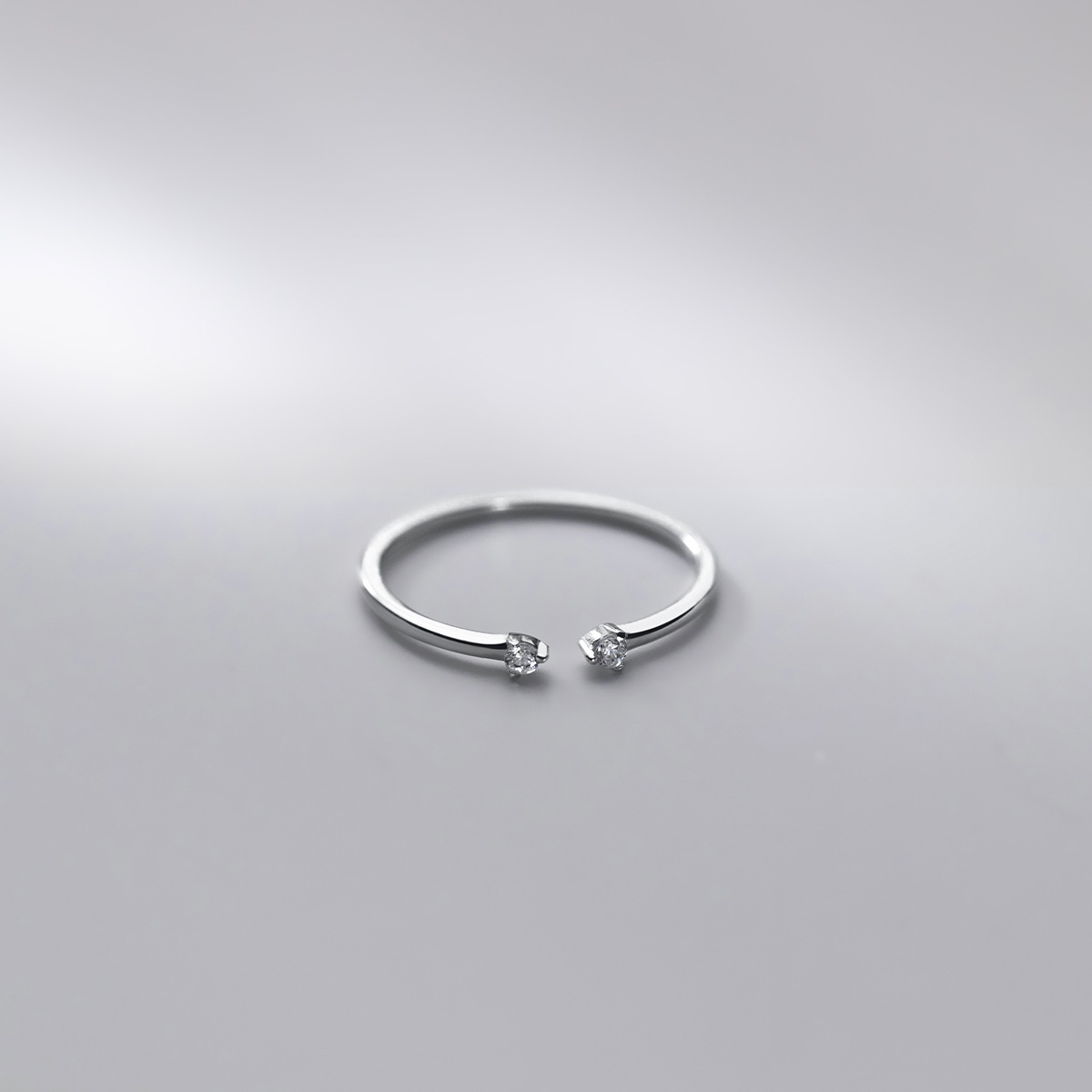 925 Sterling Silver Diamond-studded Ring - Image 5