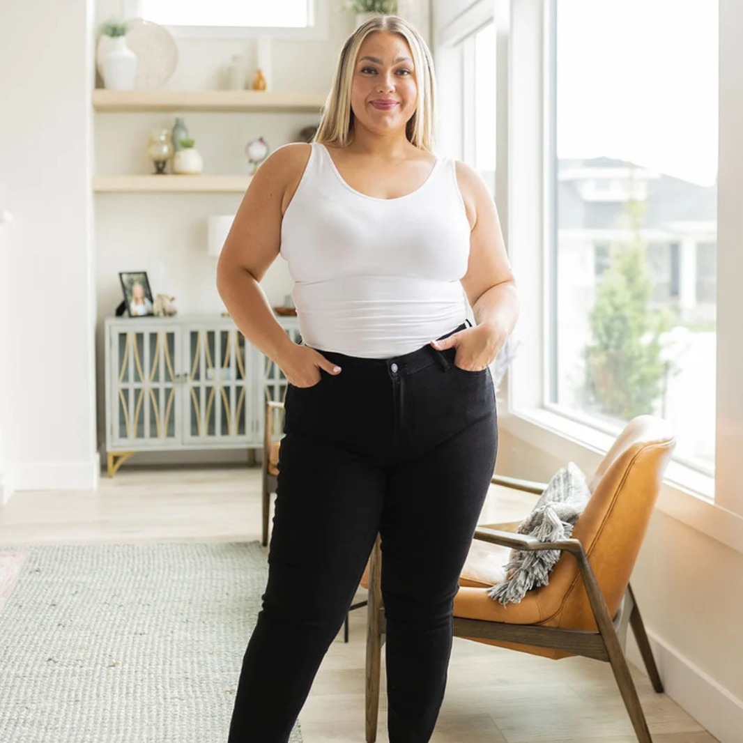 Women's Slim Pull-up Jeans - Image 4