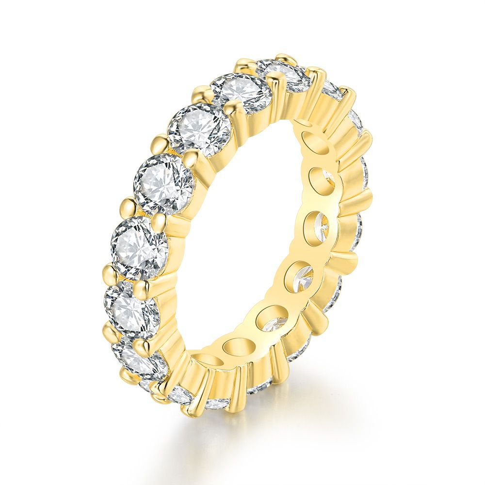 Elegant Diamond Ring 2