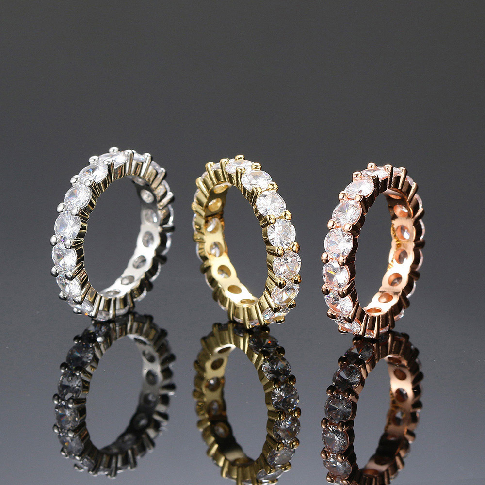 Elegant Diamond Ring 1
