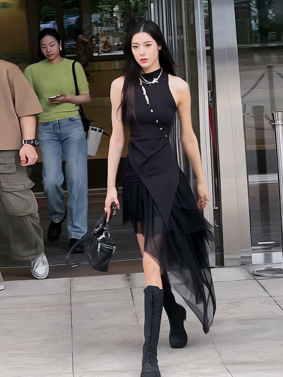 Irregular Design Beveled Sleeveless Versatile Set Image 3