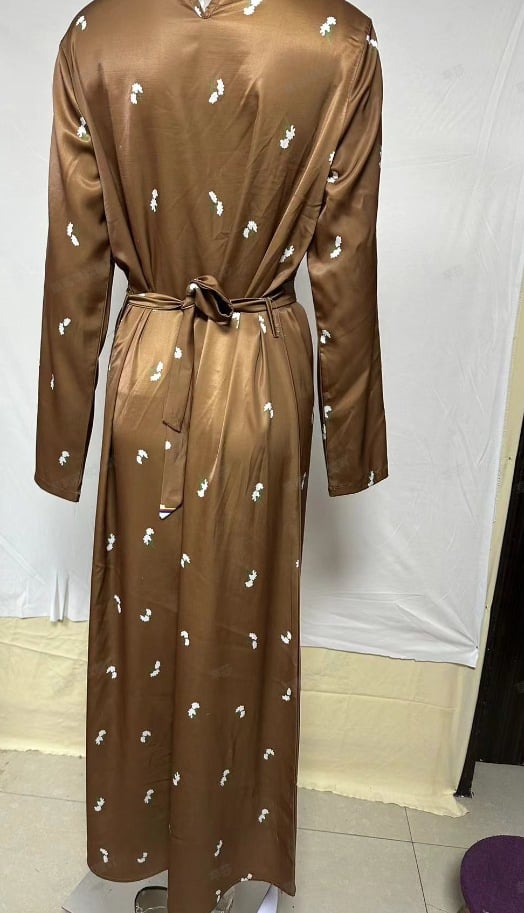 Round Neck Floral Dress Image 8