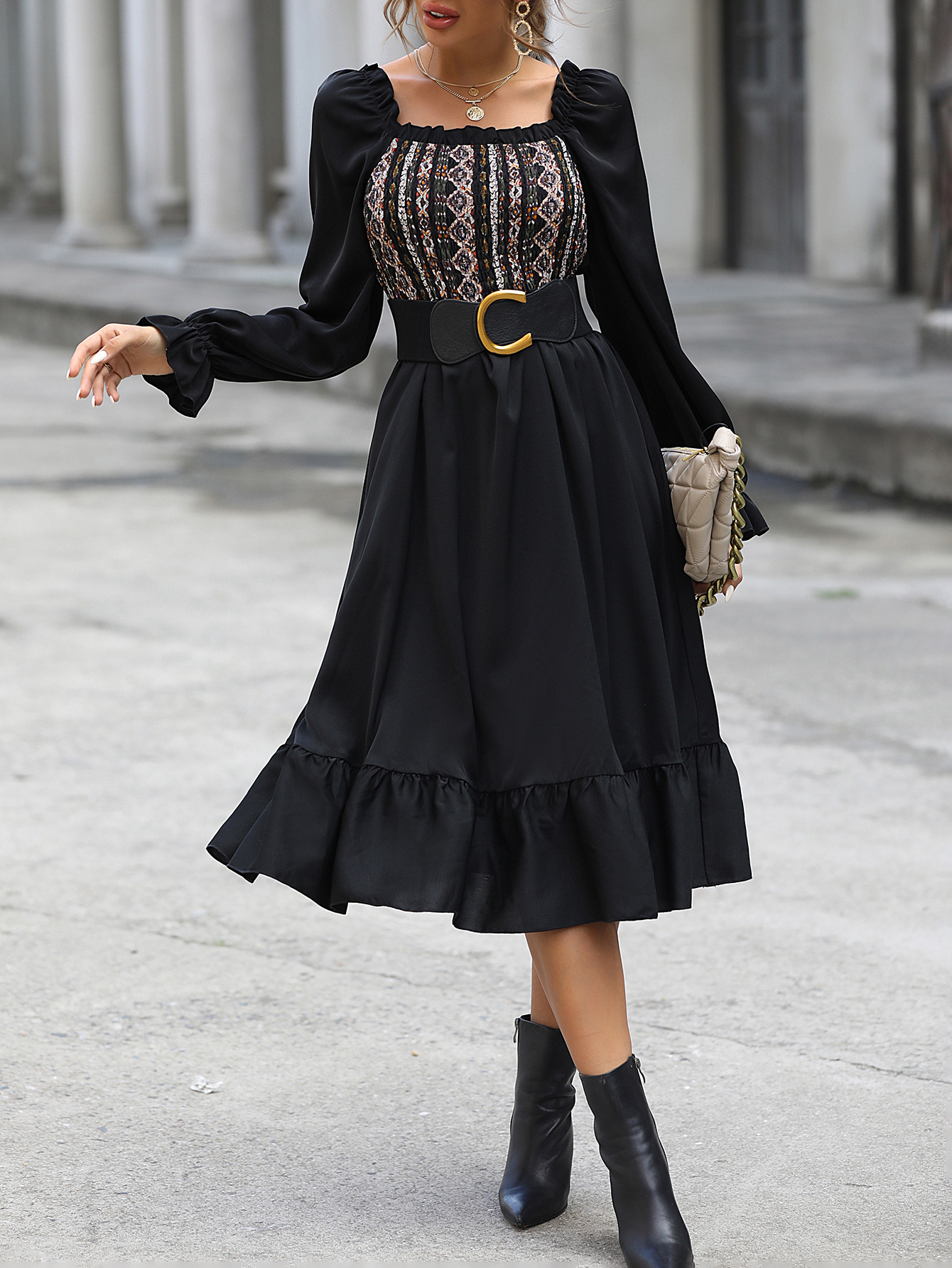 Vestido midi feminino com decote quadrado e cintura marcada - Imagem 8