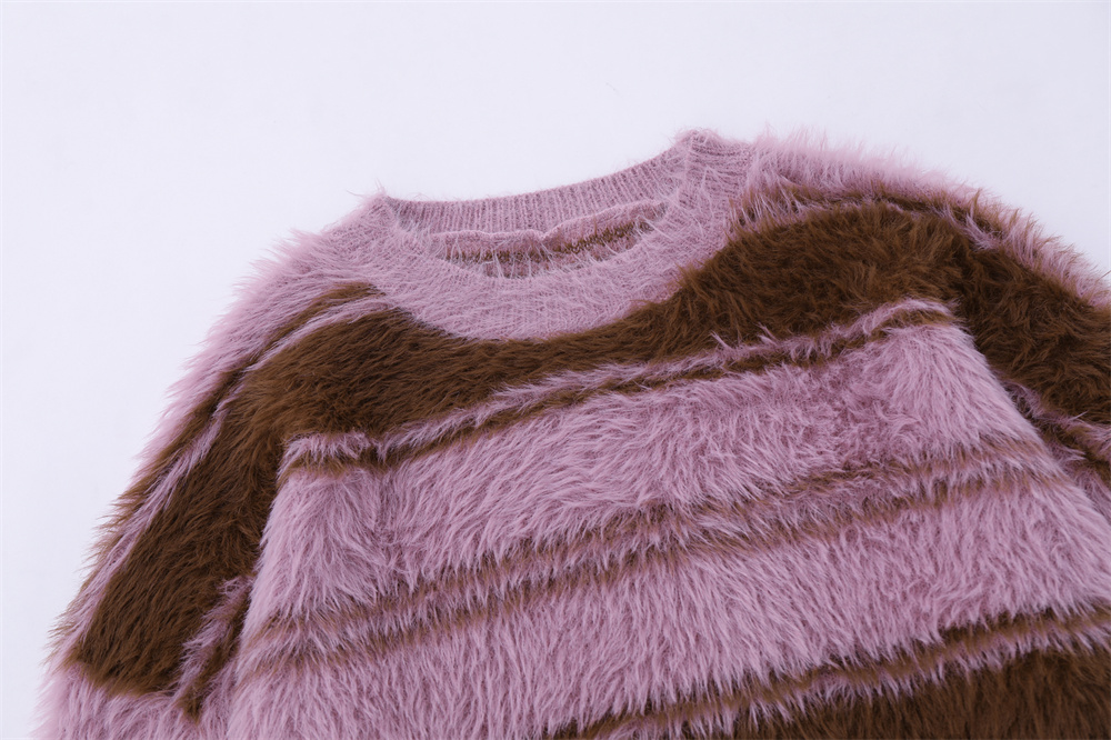 Sweater Image 12