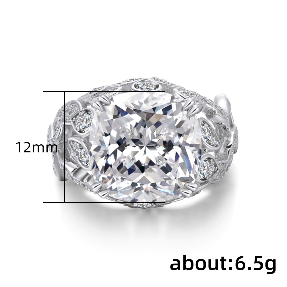 Luxury Zircon Ring 1