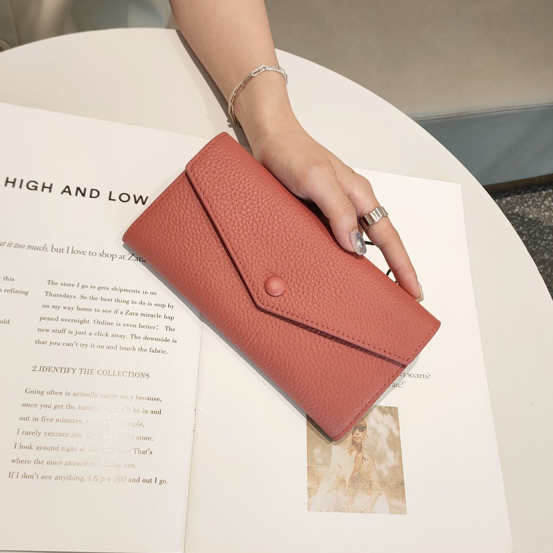 Korean Style Coin Purse - Image 1