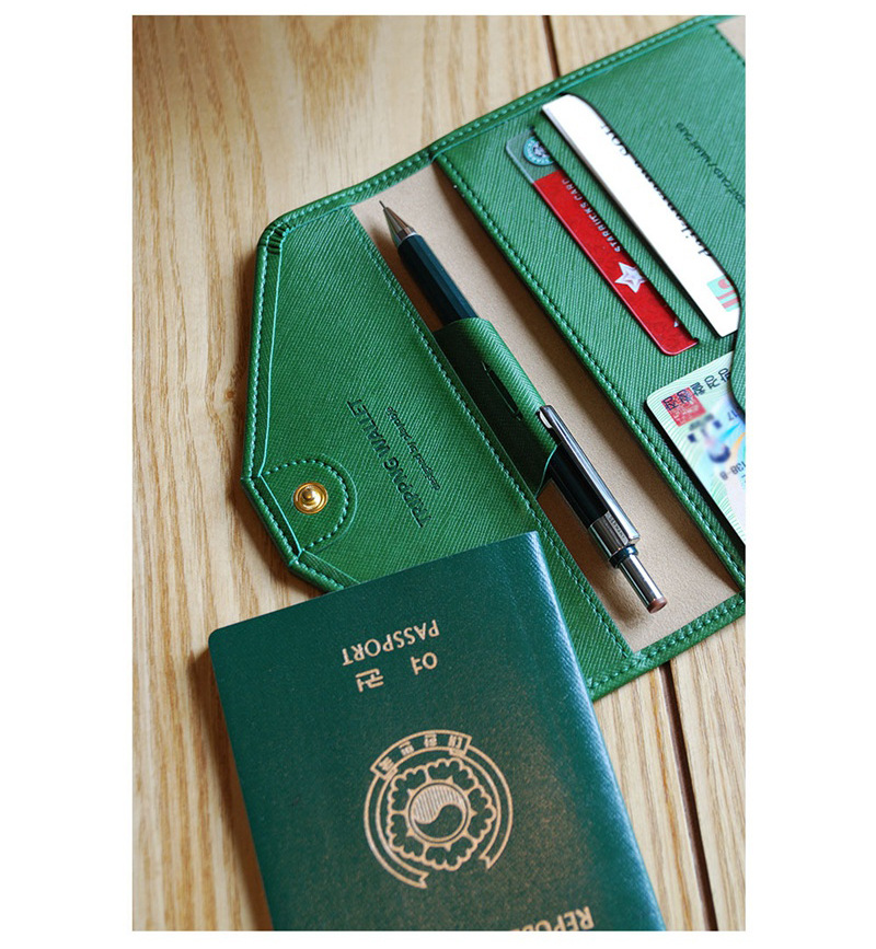Multifunctional Tri-Fold PU Passport Bag Image 17