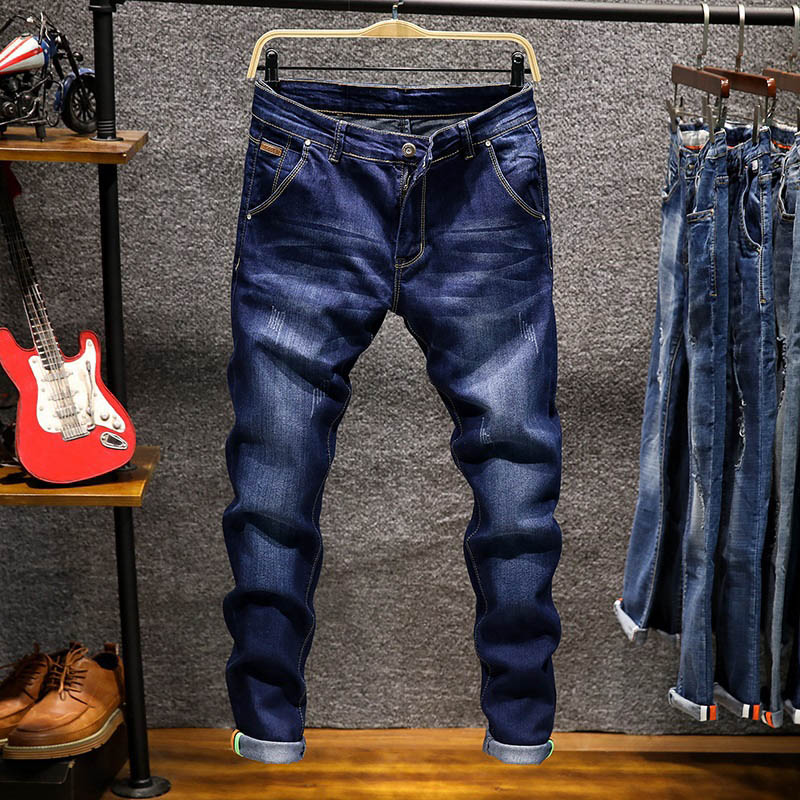 Men's Jeans Image 2