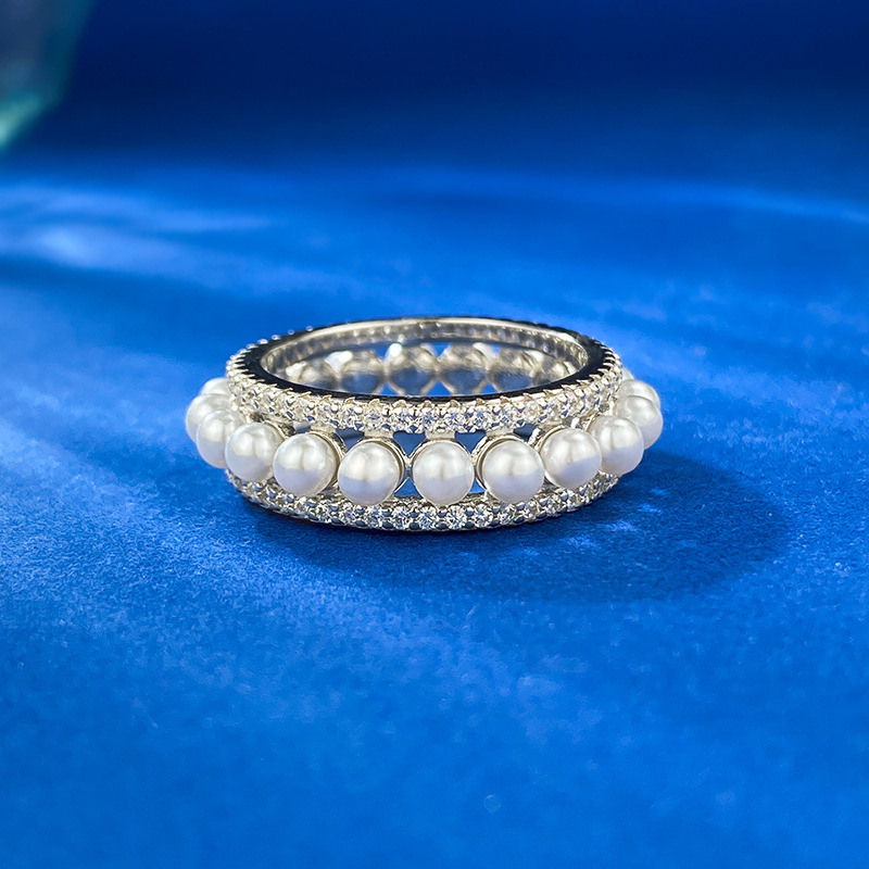 Elegant Pearl Ring 4