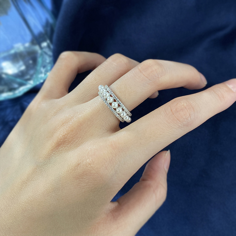 Elegant Pearl Ring 7