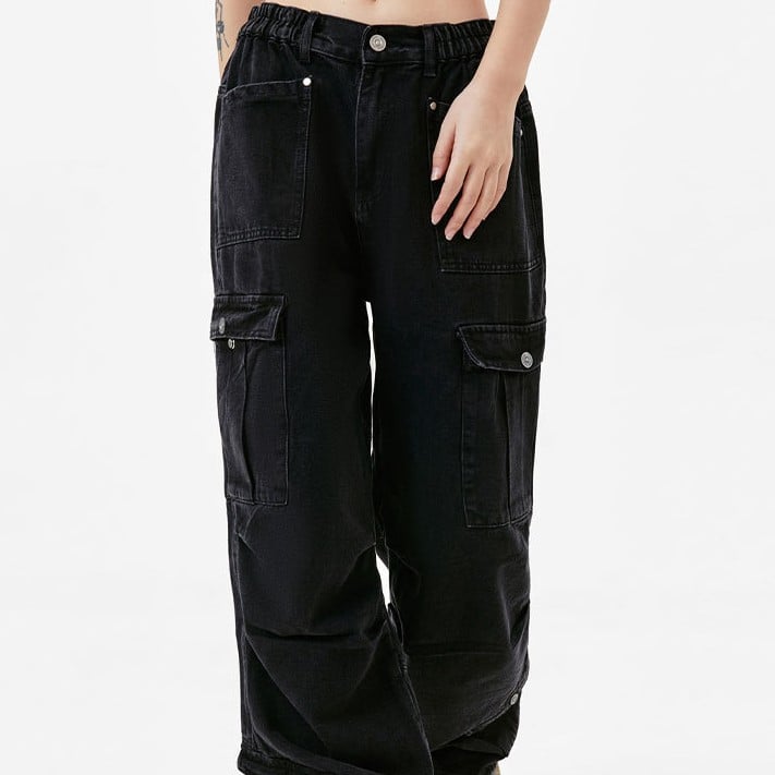 Pocket Pleated Washed Distressed Straight Jeans Image 5