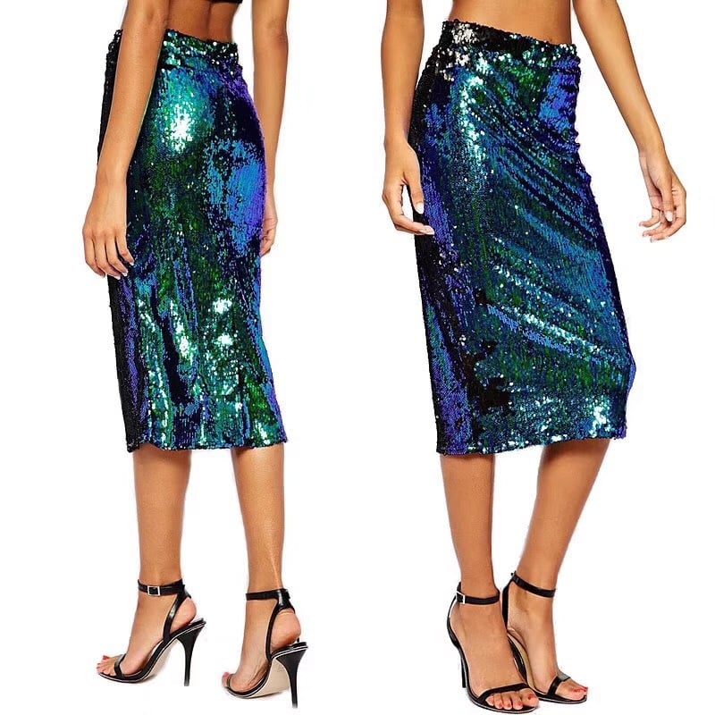 Elegant Women's Skirt Image 3