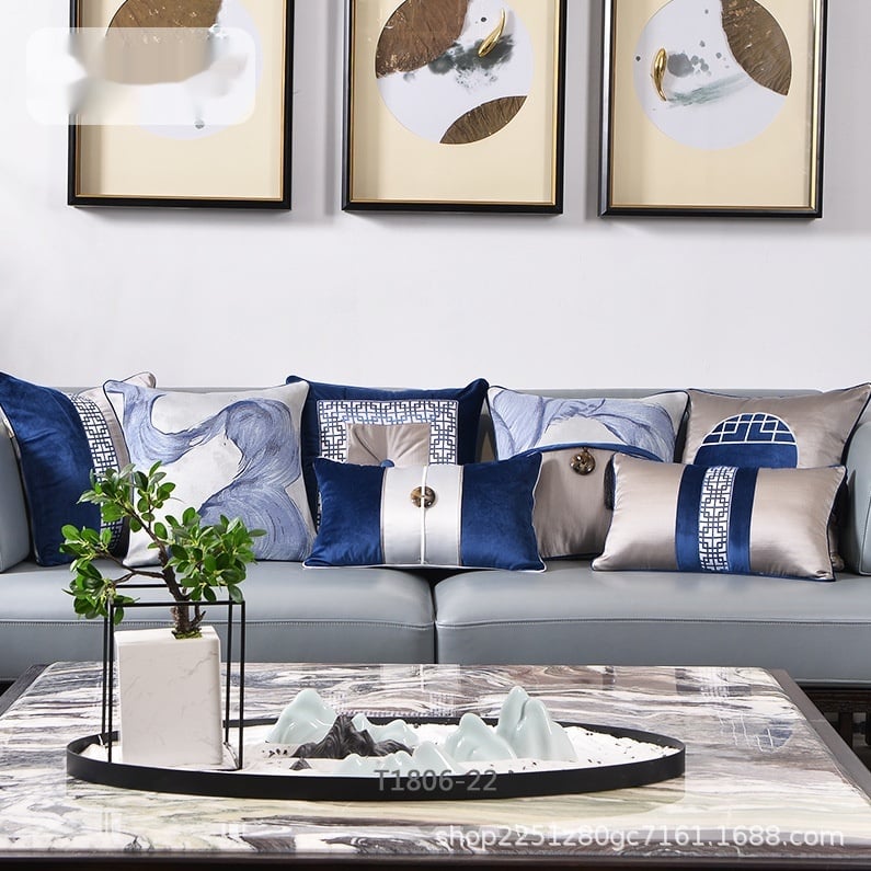 Pillow Cover Image 3