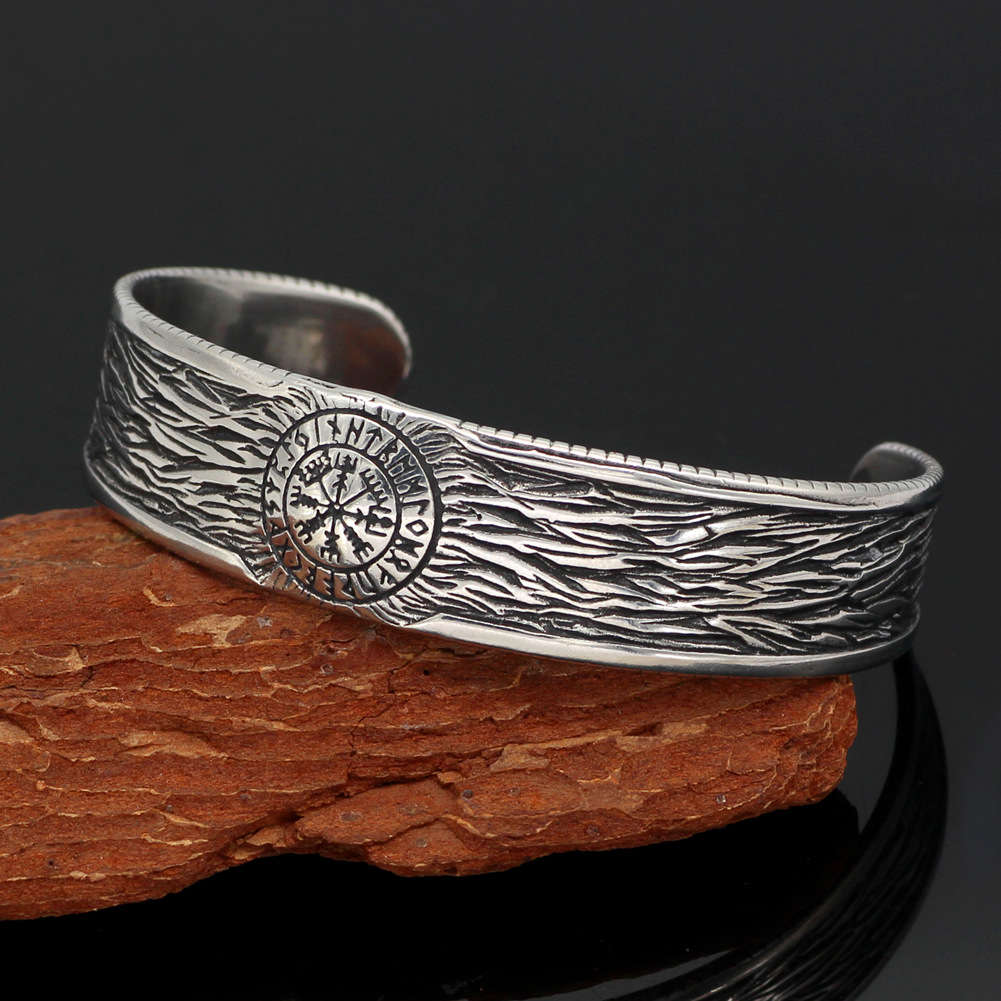 Viking Bracelet Image 3