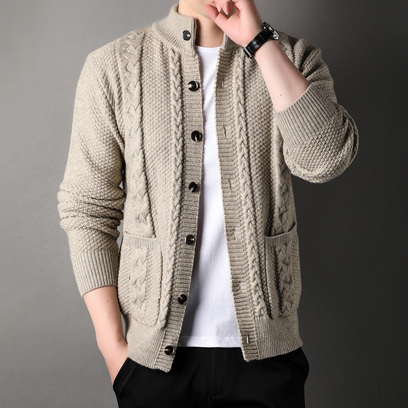 Cardigan Image 12