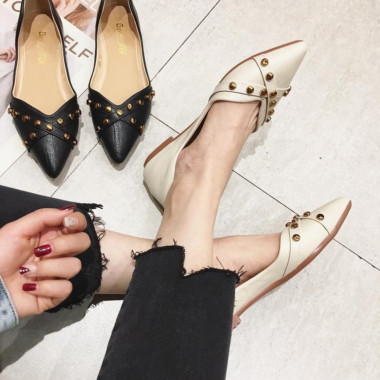 Pointed Toe Black Flat Shoes 6
