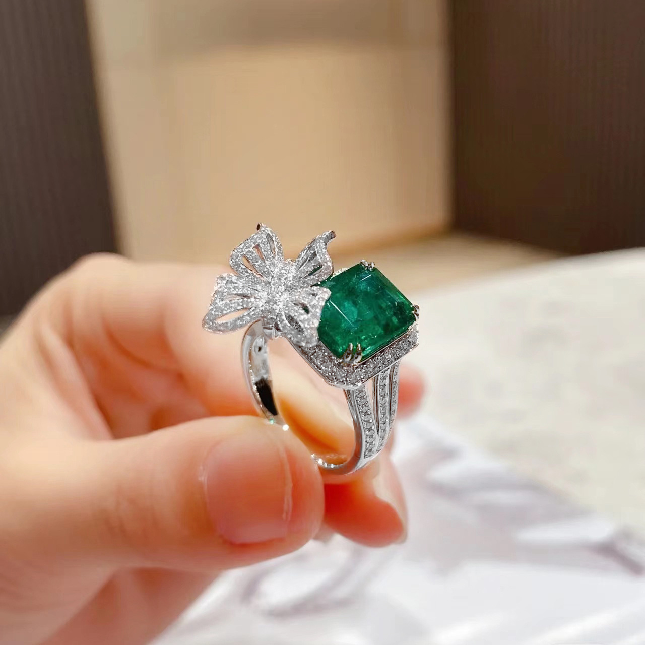 Colored Gems Green Grandmother Butterfly Ring Image 1
