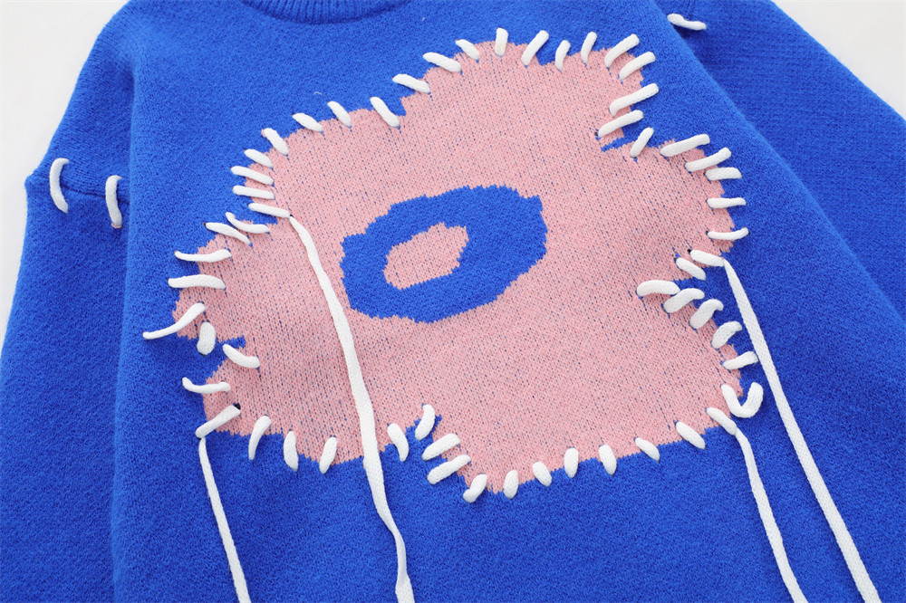 Sewn Design Flower Pullover