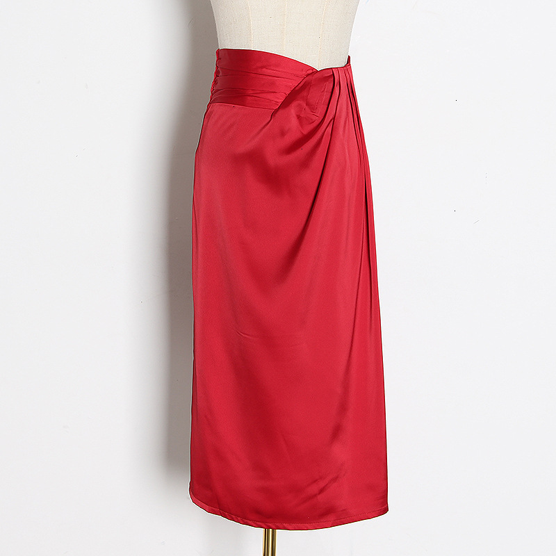 Women's Solid Color Half-Length Skirt - Red