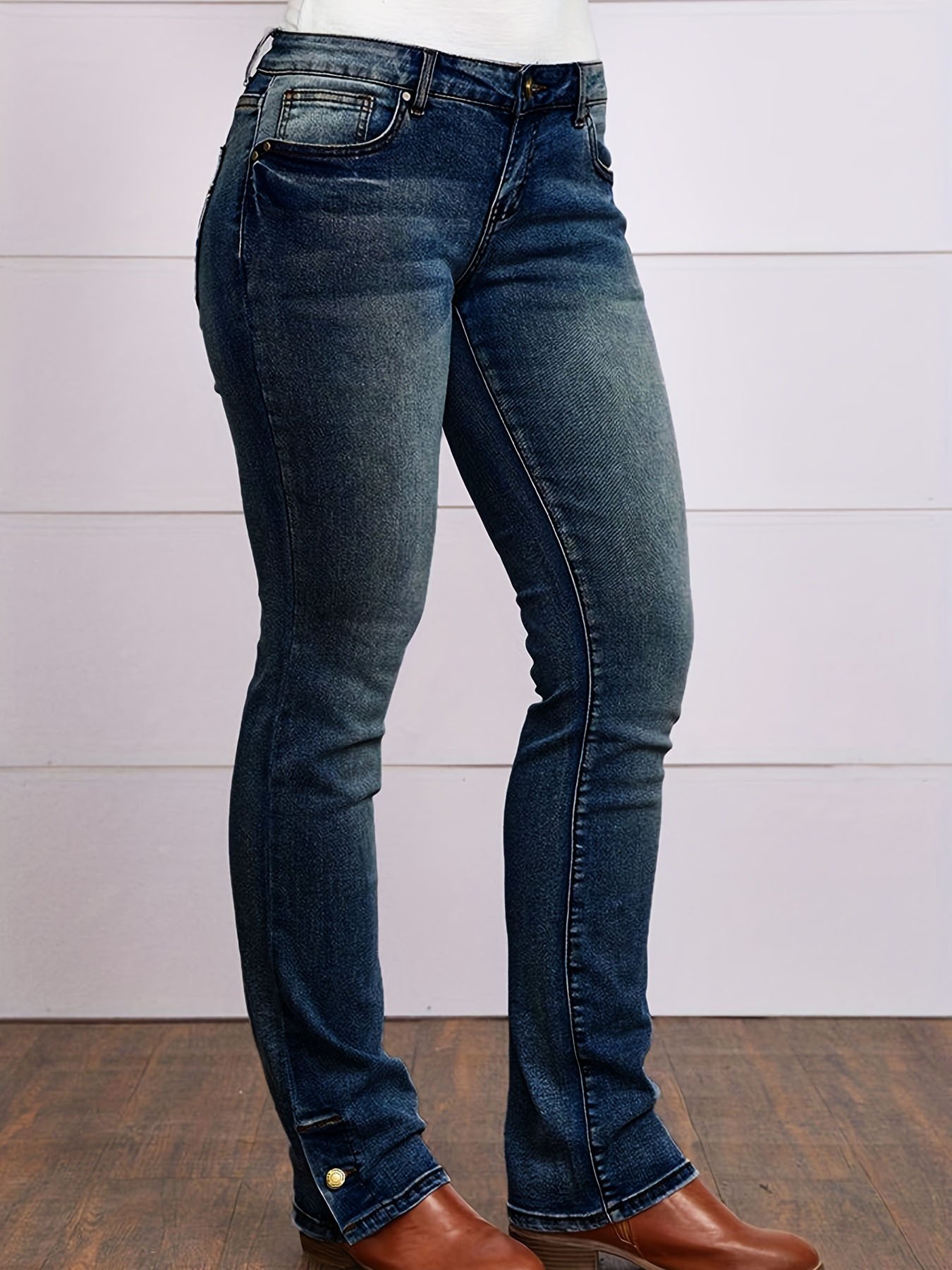 Women's Embroidered Simple Casual Jeans 6