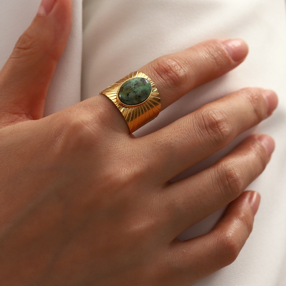 Retro Oval African Turquoise Wide Face Ring
