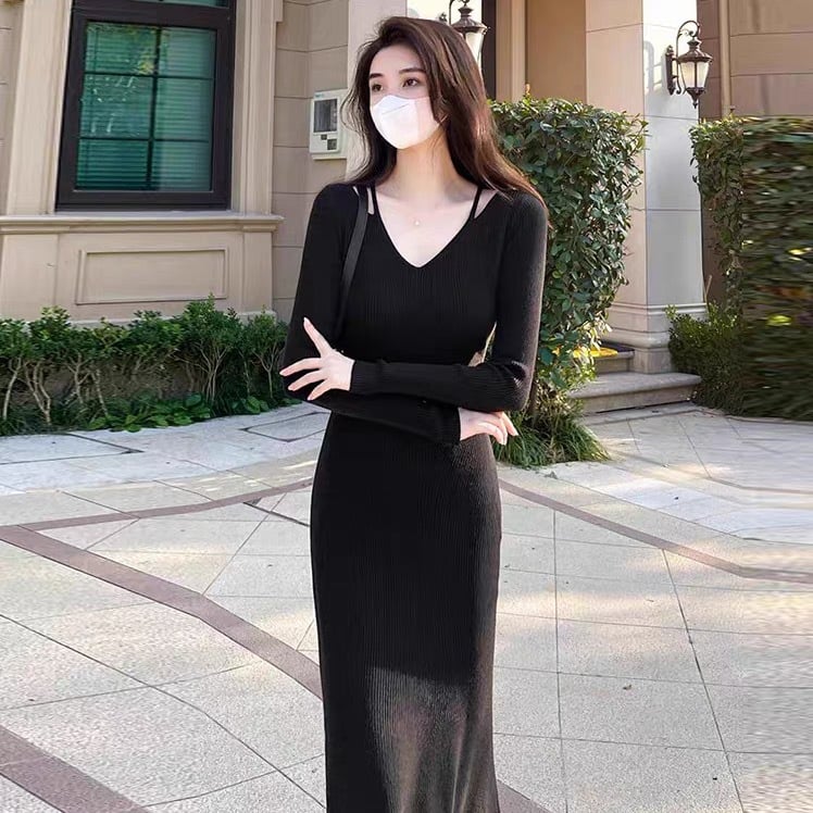 Elegant Lady Knitted Dress Image 1