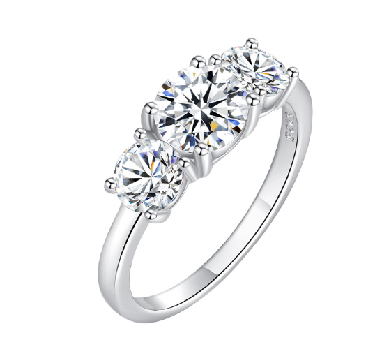 Moissanite Ring Image 5