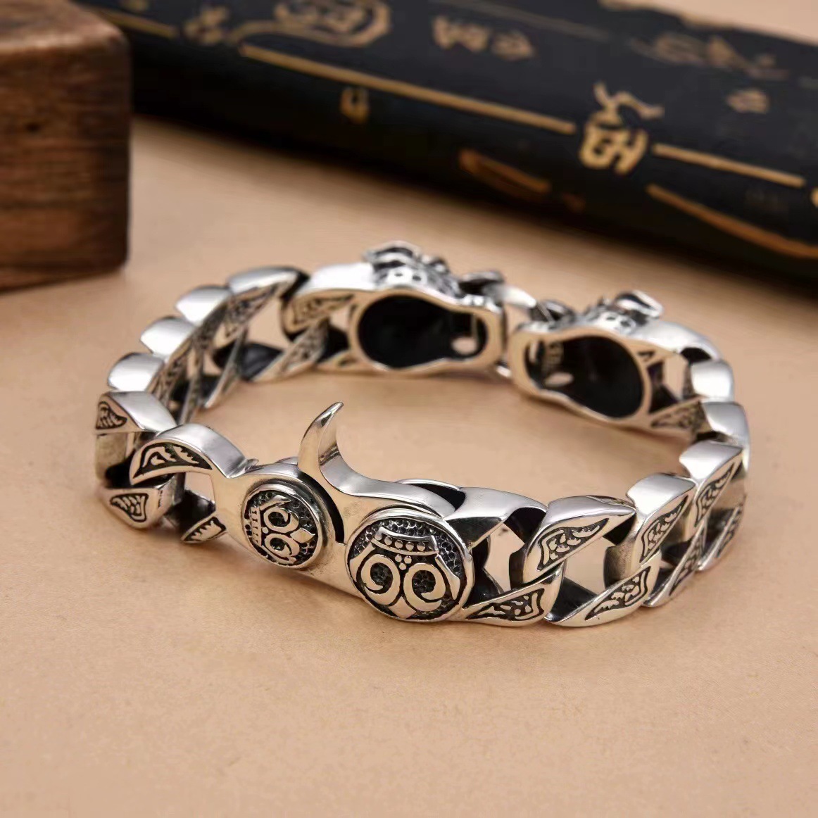 Men's Vintage Handmade Silver Woven Bracelet 2