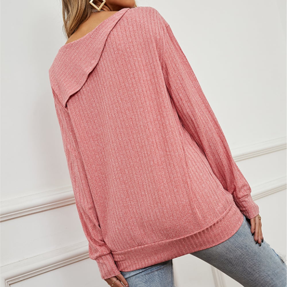Different angles of Women's Round Neck Pullover