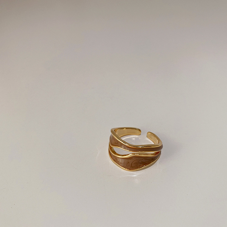 Women's Fashion Irregular Metal Ring - Image 1