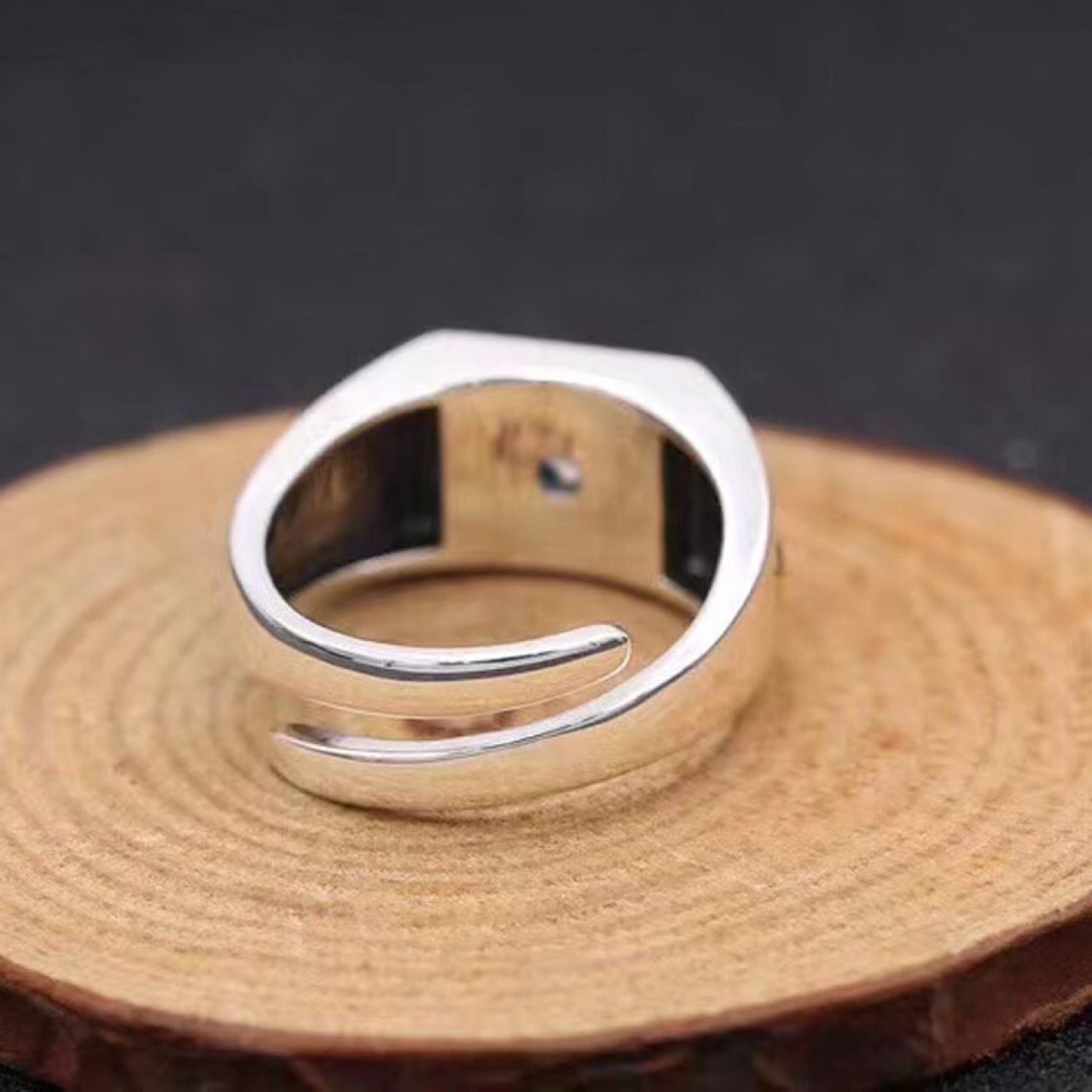 Cross Virgin Mary Ring Image 4