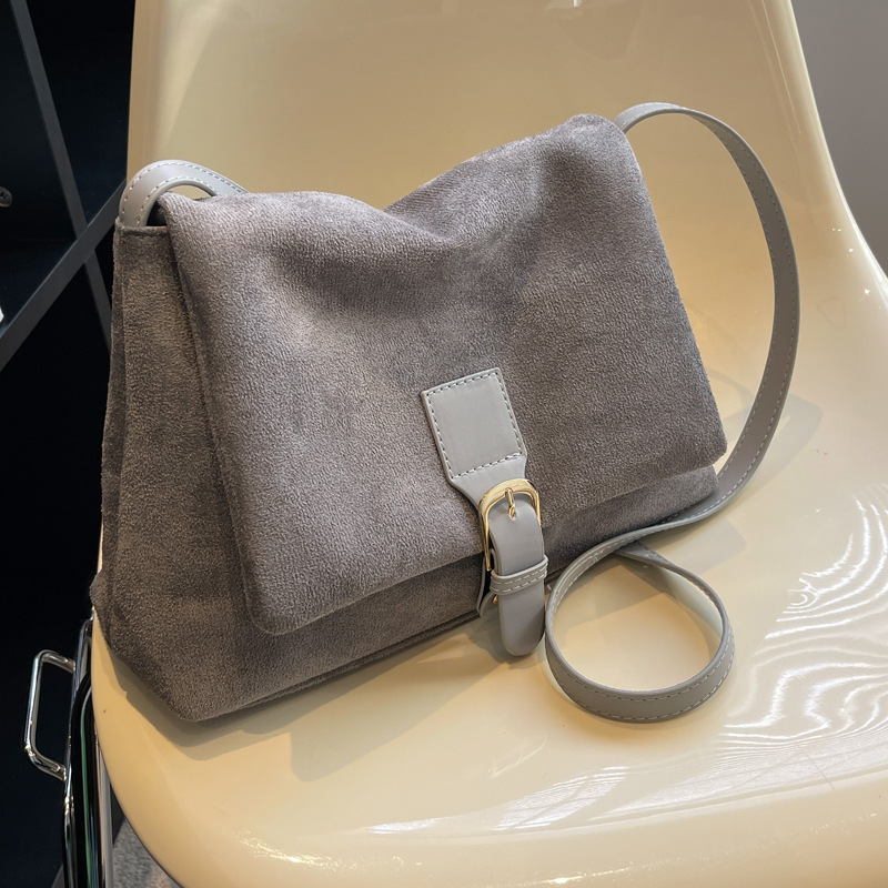 Stylish Vintage Commuter Bag