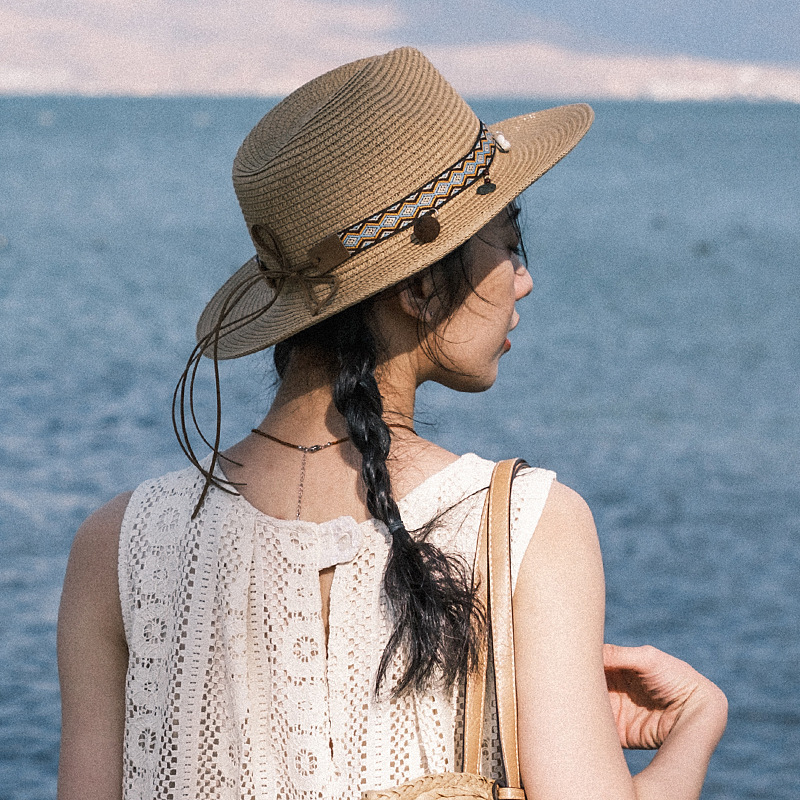 Women's Retro Fashion Cowboy Hat Image 2
